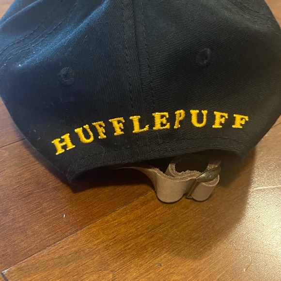Harry potter Hufflepuff cap - Picture 4 of 4